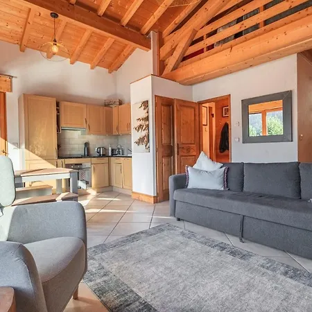2 Bed Chalet, Sleeps 5 With Shared Pool - Morzine Exterior foto