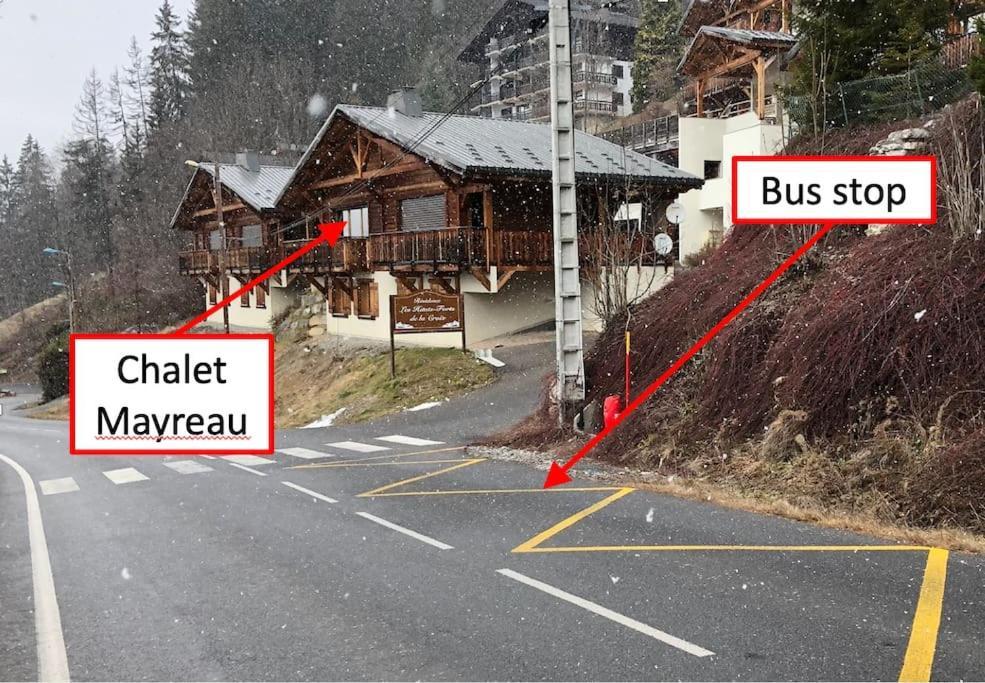 2 Bed Chalet, Sleeps 5 With Shared Pool - * Morzine