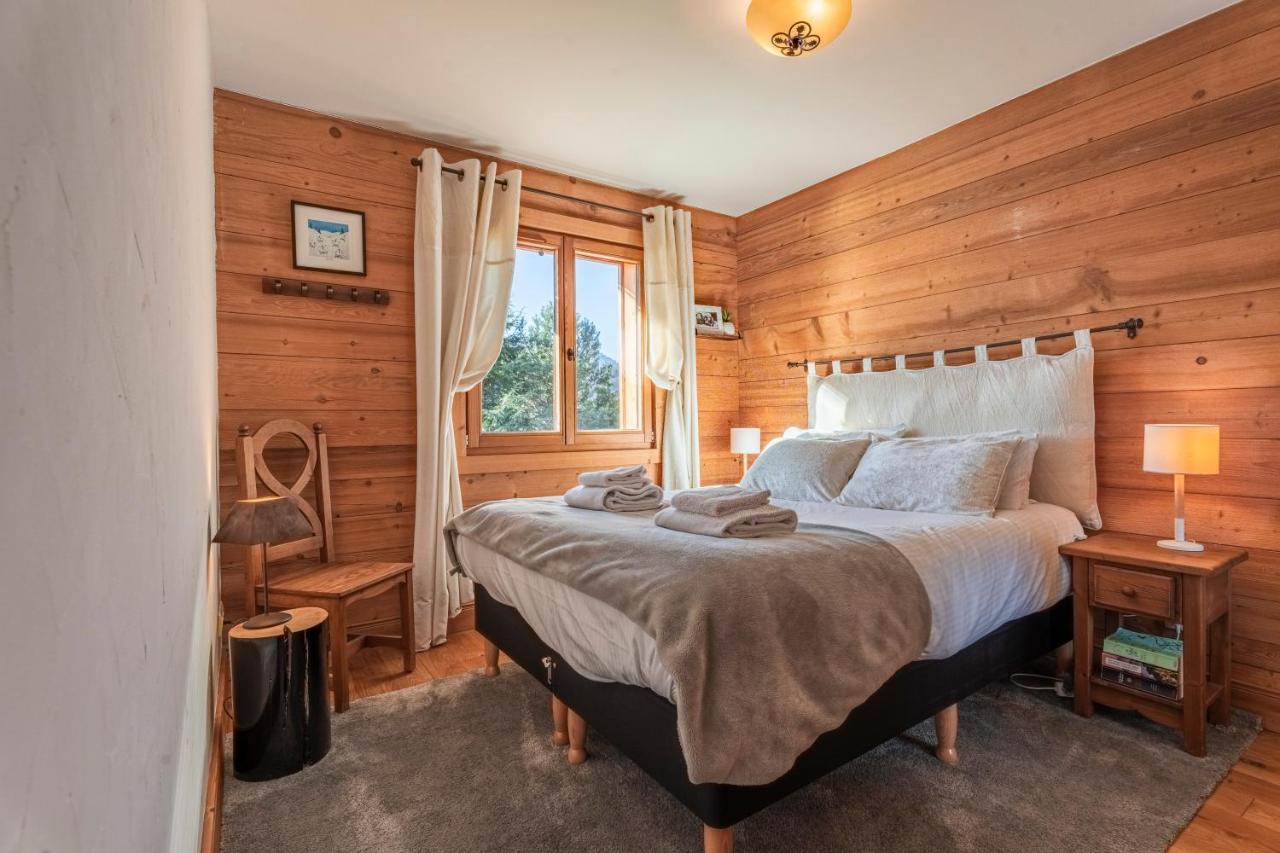 2 Bed Chalet, Sleeps 5 With Shared Pool - Chalet